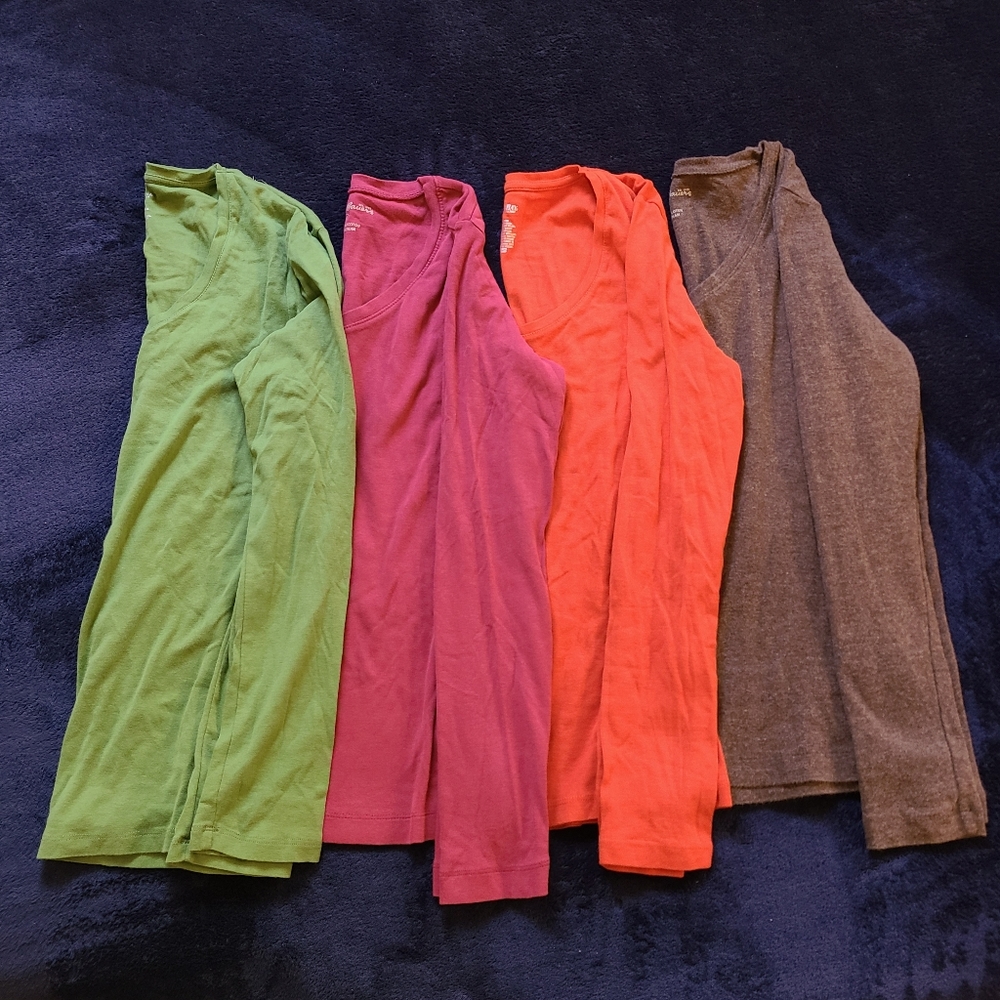 100% cotton long sleeve v-neck tee shirt bundle